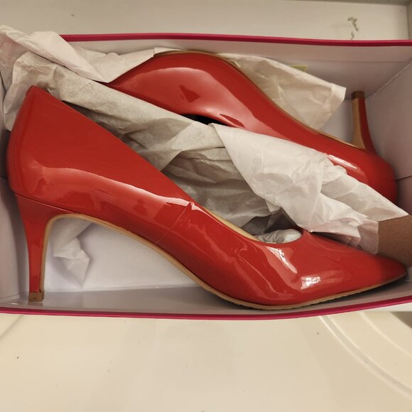 Vince Camuto " Kehlia" Salsa Soft Patent Heels. NIB. Size 10 - Picture 12 of 14